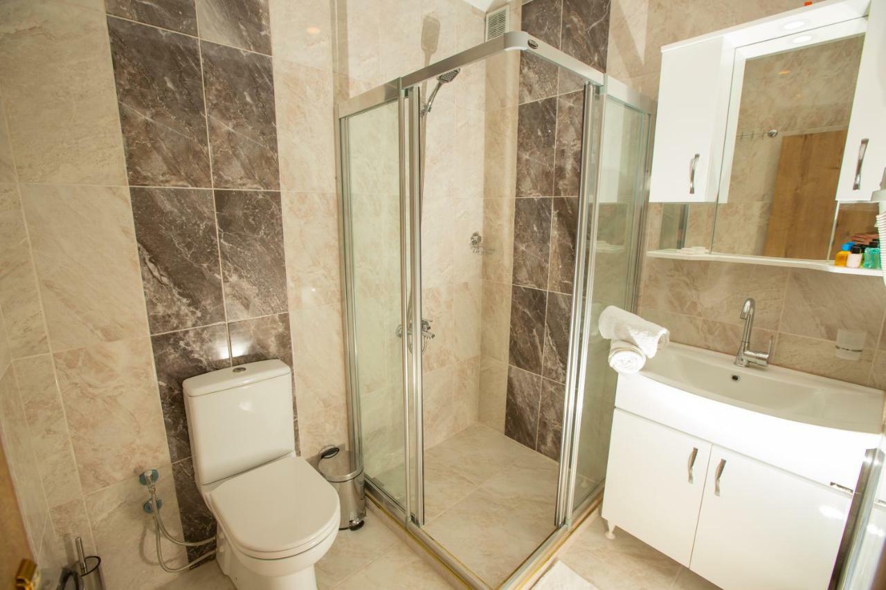 The Peraport Hotel Istanbul Bagian luar foto