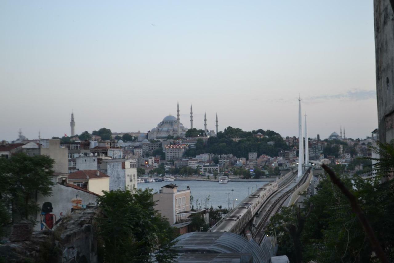 The Peraport Hotel Istanbul Bagian luar foto